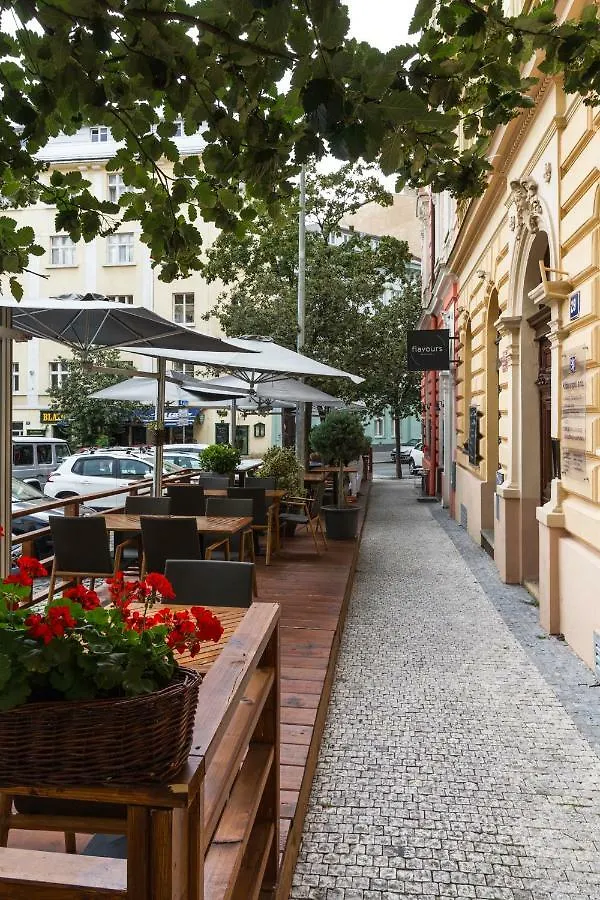 Residence Zahrebska 布拉格 公寓式酒店
