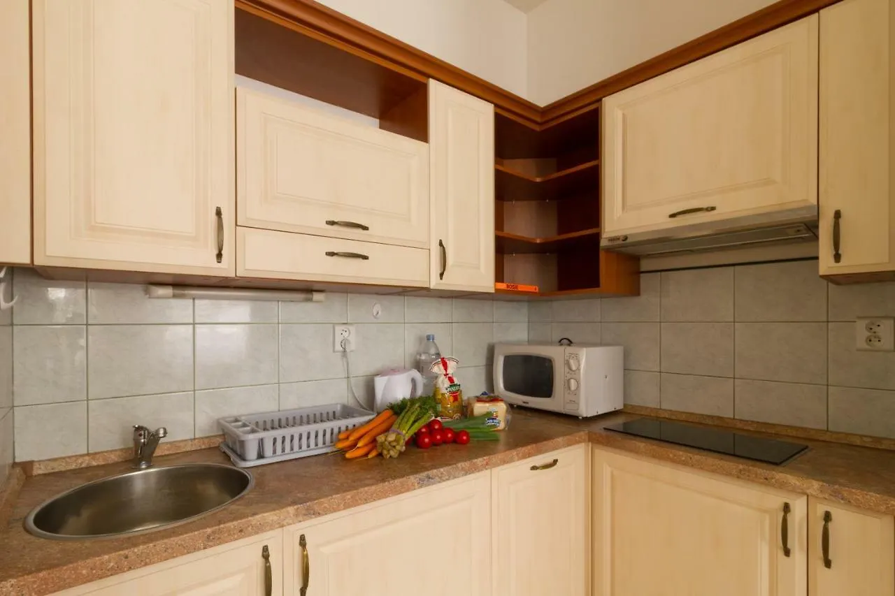 Residence Zahrebska Prague 4*,