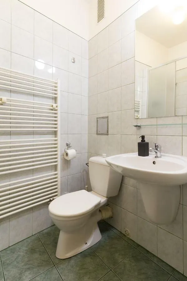 Residence Zahrebska Prague Aparthotel