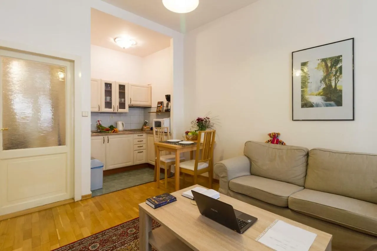 Residence Zahrebska Prague Aparthotel