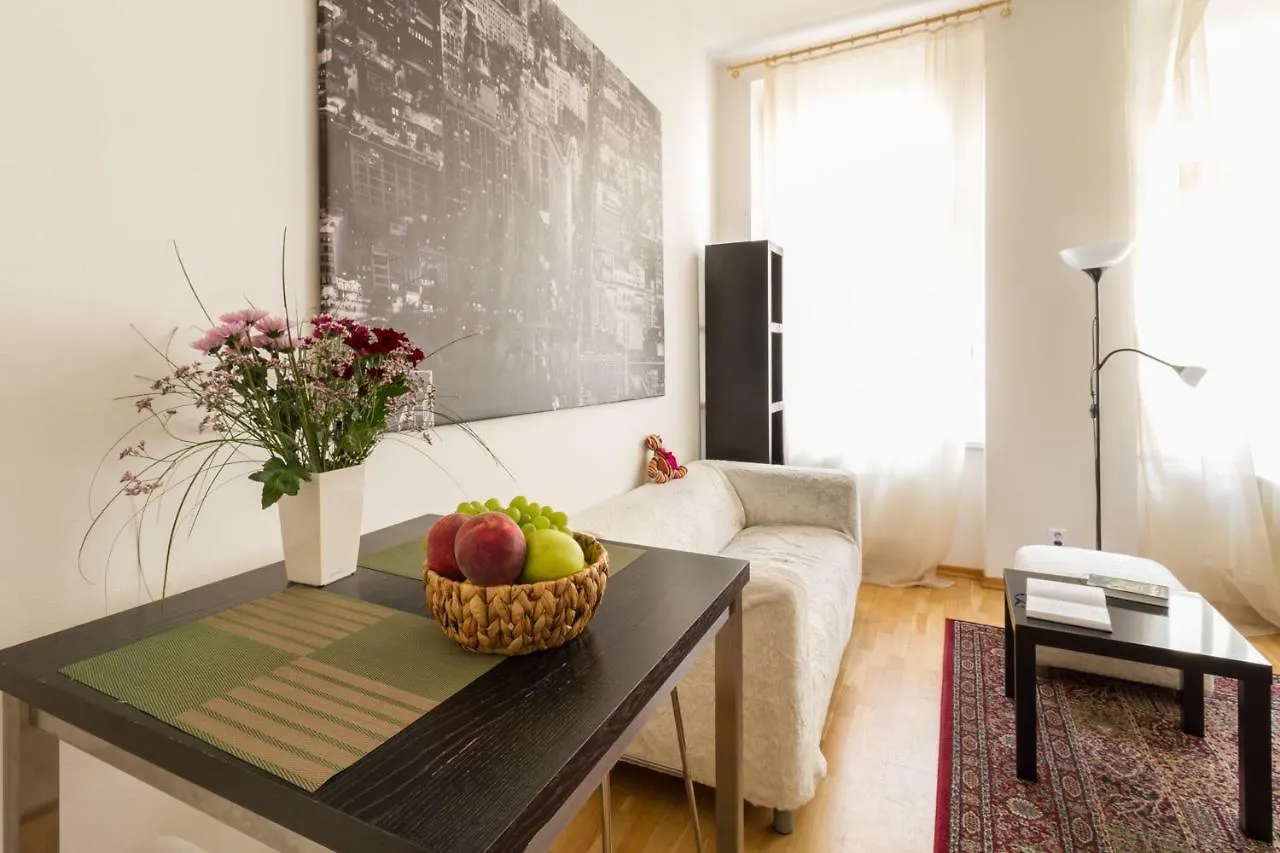 Residence Zahrebska Prague Aparthotel
