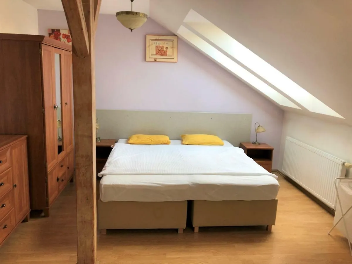 Aparthotel Residence Zahrebska Prague