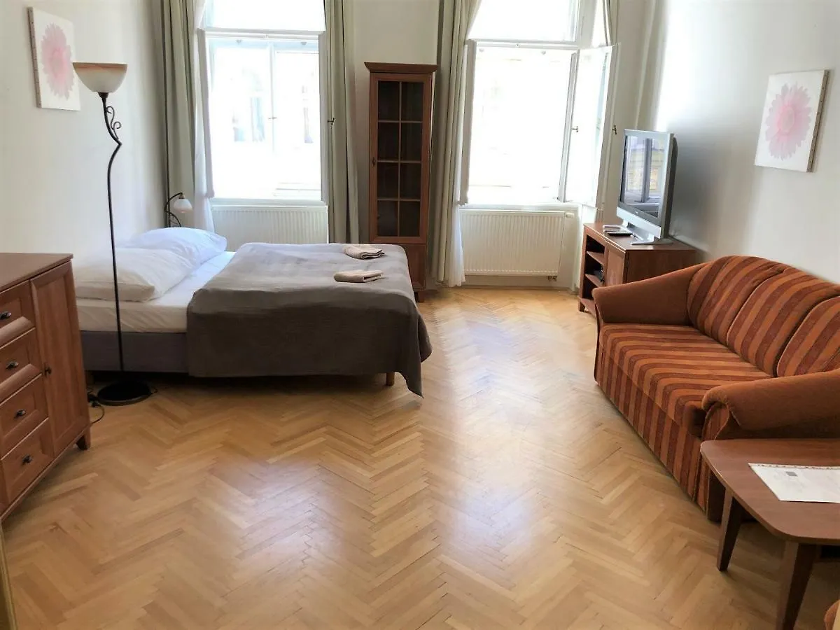 Aparthotel Residence Zahrebska Prague